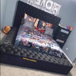Brand New// Black Velvet Queen Storage Platform Bed Frame Cama// Mattress Sold Separately 
