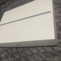 iPad 9 Gen. BOX ONLY