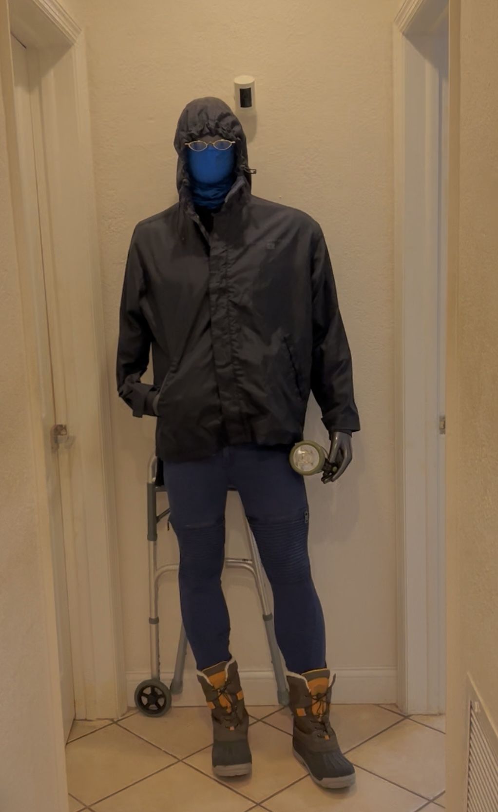 Mannequin Great For Halloween Prompt