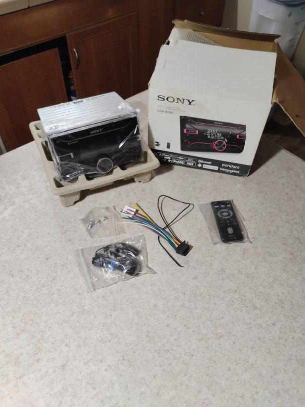 Sony AM/FM Bluetooth Car Audio 