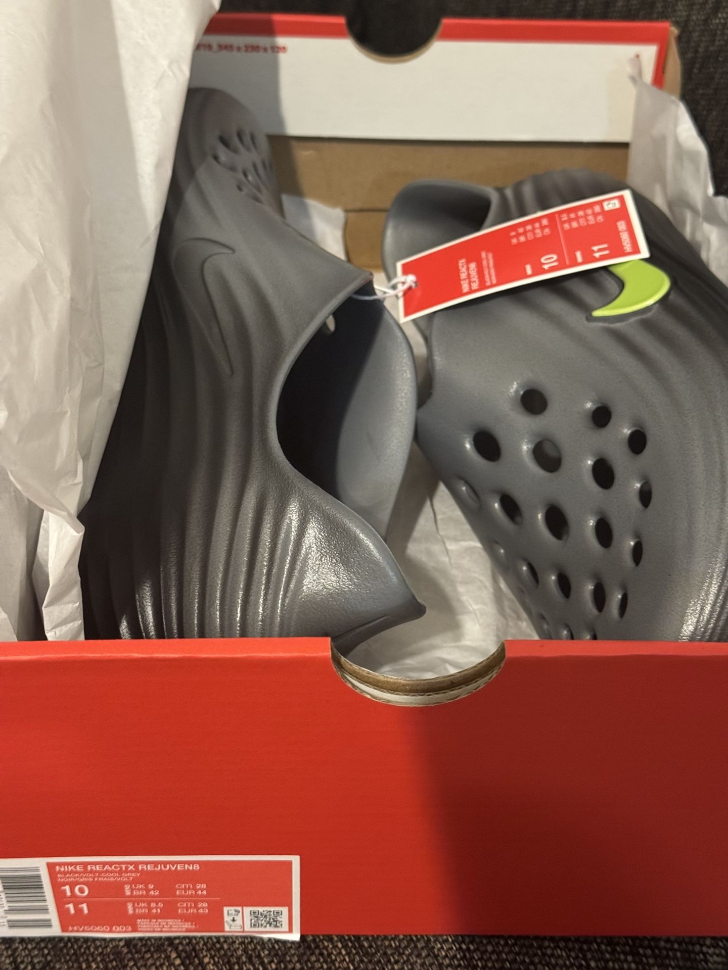 Nike Reactx Rejuven8 (Sz 10M)