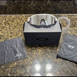 Oakleys 