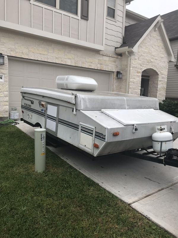 2000 Viking pop up Trailer One owner for Sale in Houston