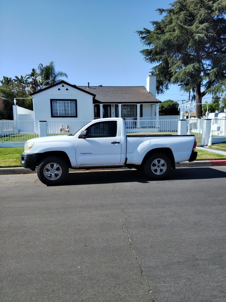 Toyota Tacoma $8500