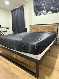Mattress with Bedframe