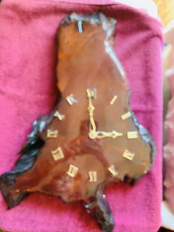 Cedar resin clock