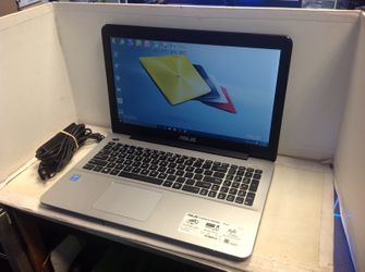 2016 15" Asus Laptop R556L 4GB 500GB MINT Condition