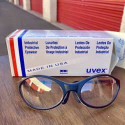 Uvex S1600 Bandit Safety Glass Black Frame Clear Lens