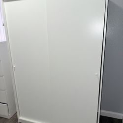 IKEA CLOSET 