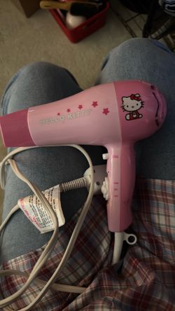 Hello kitty blow dryer