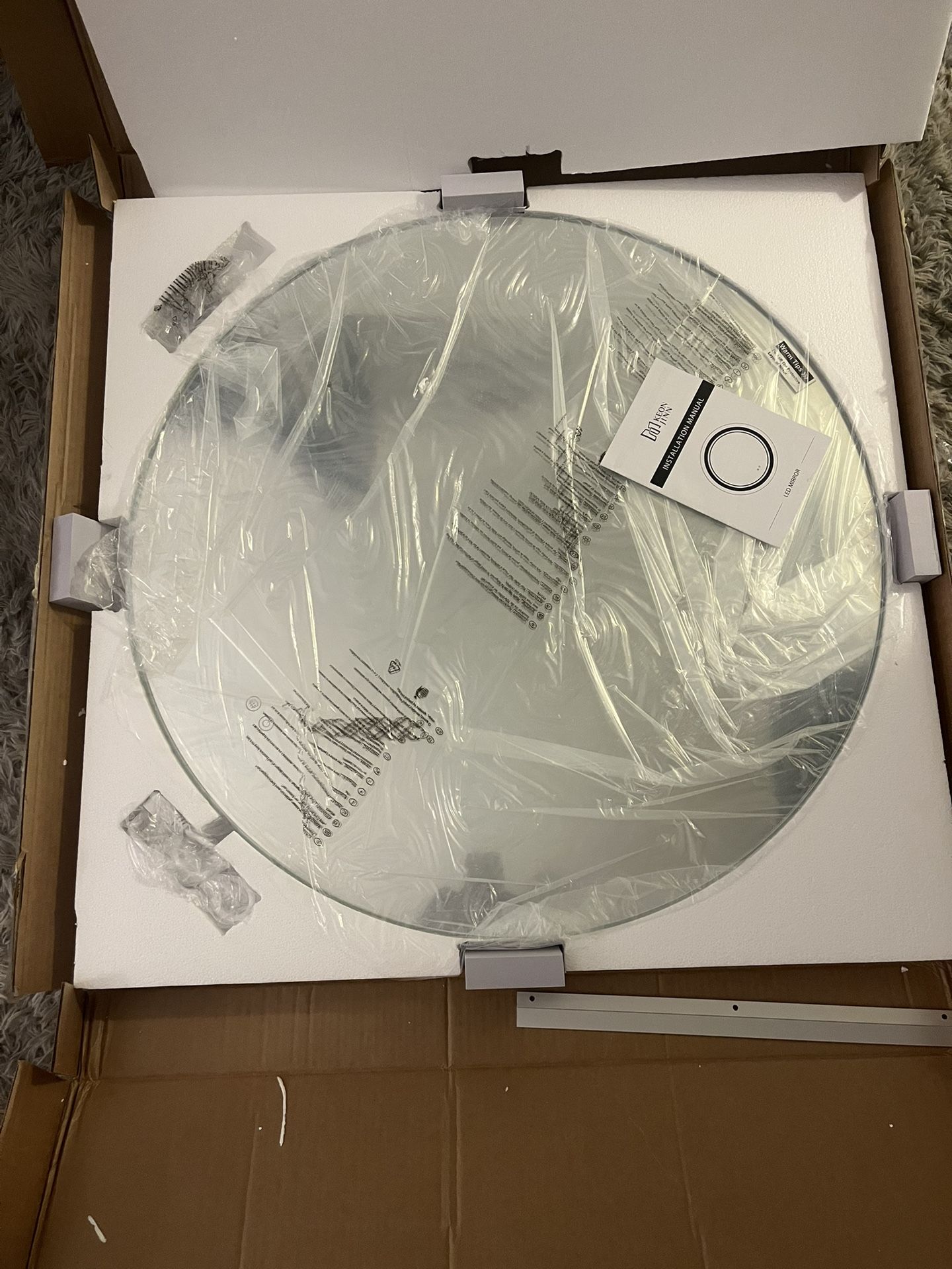 BATHROOM LED MIRROR