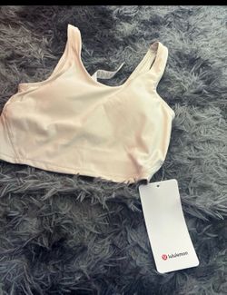 Lulu sports bra + biker short set