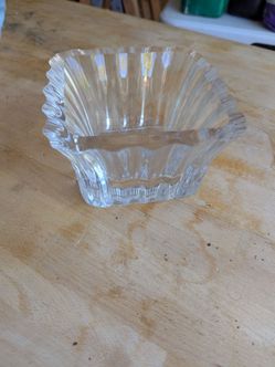 Square glass bowl