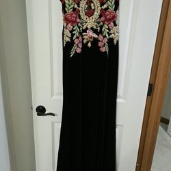 Black Formal Dress (Blondie Nites)