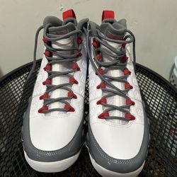Air Jordan 9 Retro "Fire Red"