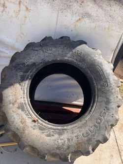 CrossFit Workout tire