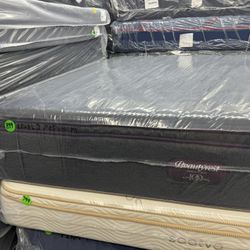 KING SIZE SIMMONS BEAUTYREST WORLD CLASS LEVEL 3 (MEDIUM) PILLOW TOP MATTRESS & BOX SPRINGS BED SET 