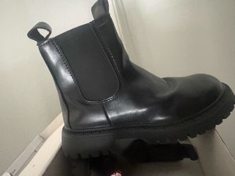Girl boots