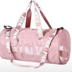pink travel bag 