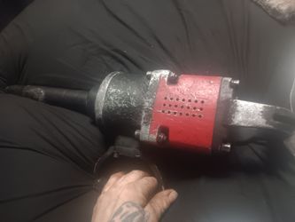 Pneumatic  impact