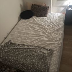 Queen Mattress For Sale 
