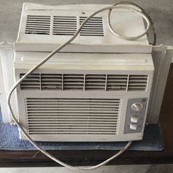 GE Window Air Conditioner