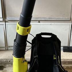 $250$.  40V HP Brushless Whisper Series 180 MPH 850 CFM Cordless Battery Backpack Leaf Blower with 8.0 Ah Battery and Charger 
