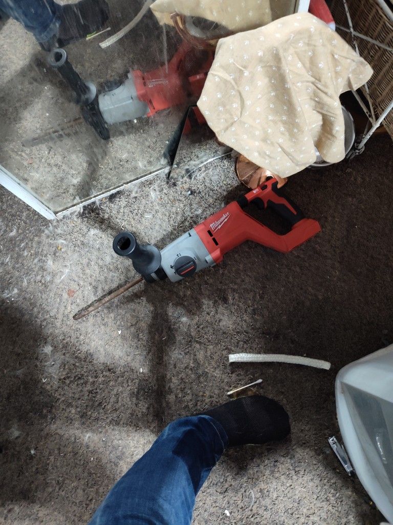 Cordless Milwaukee Rotary Hammer Drill