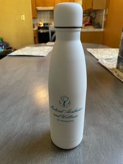 White Insulated Stainless Steel Water Bottle