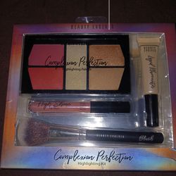 NEW BEAUTY EVOLVED COMPLEXION PERFECTION HIGHLIGHTING KIT