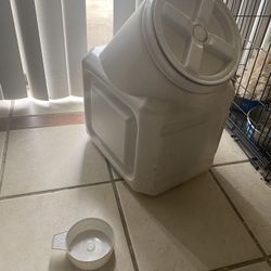 Dog Food Container 