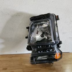 2019 2020 2021 2022 Chevrolet Silverado 2500 Rh Headlight Part R