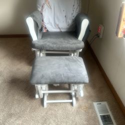 Rocker And Ottoman 