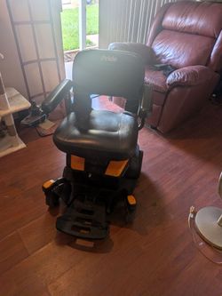 Electric Wheelchair