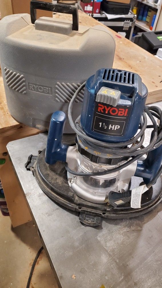 Ryobi R160 1 1/2 HP router