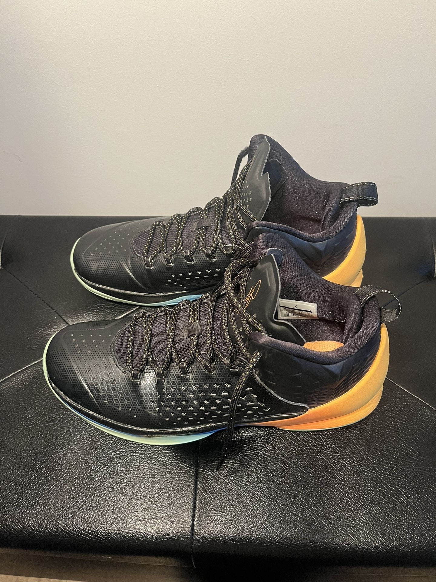 Jordan Melo M11s