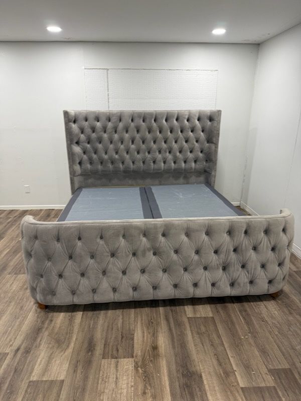 King Tufted Head Board /Footboard Bed Frame