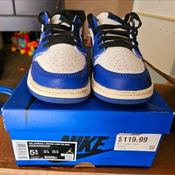 Size 5.5Y GS Air Jordan 1 Retro OG Low “Game Royal”