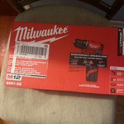 M12™ Subcompact Brushless 3/8" Drill/Driver
