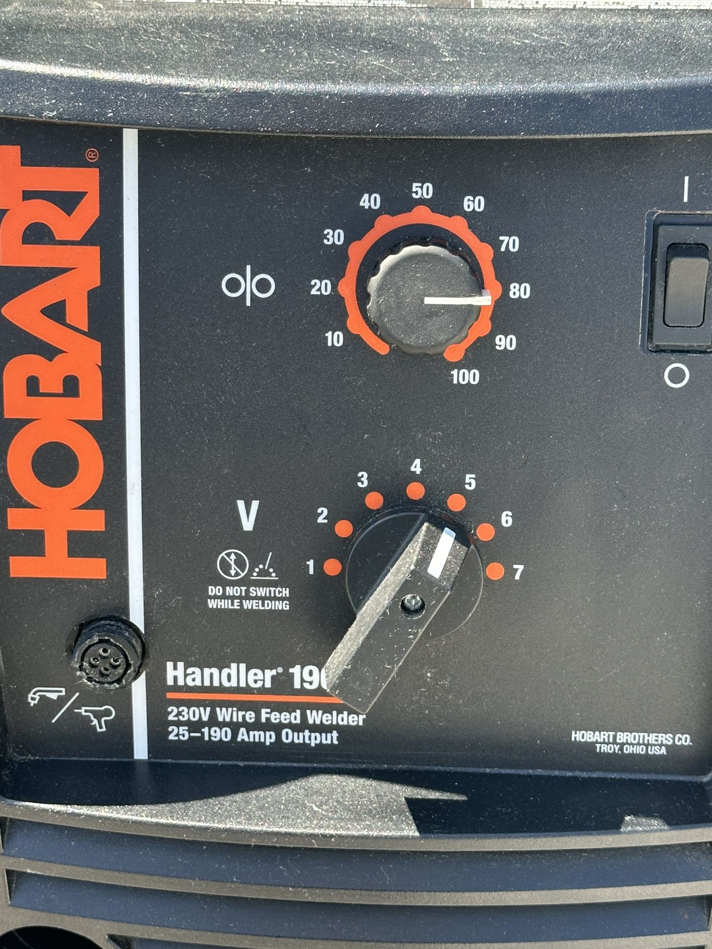 Hobart Handler 190 MIG Welder 