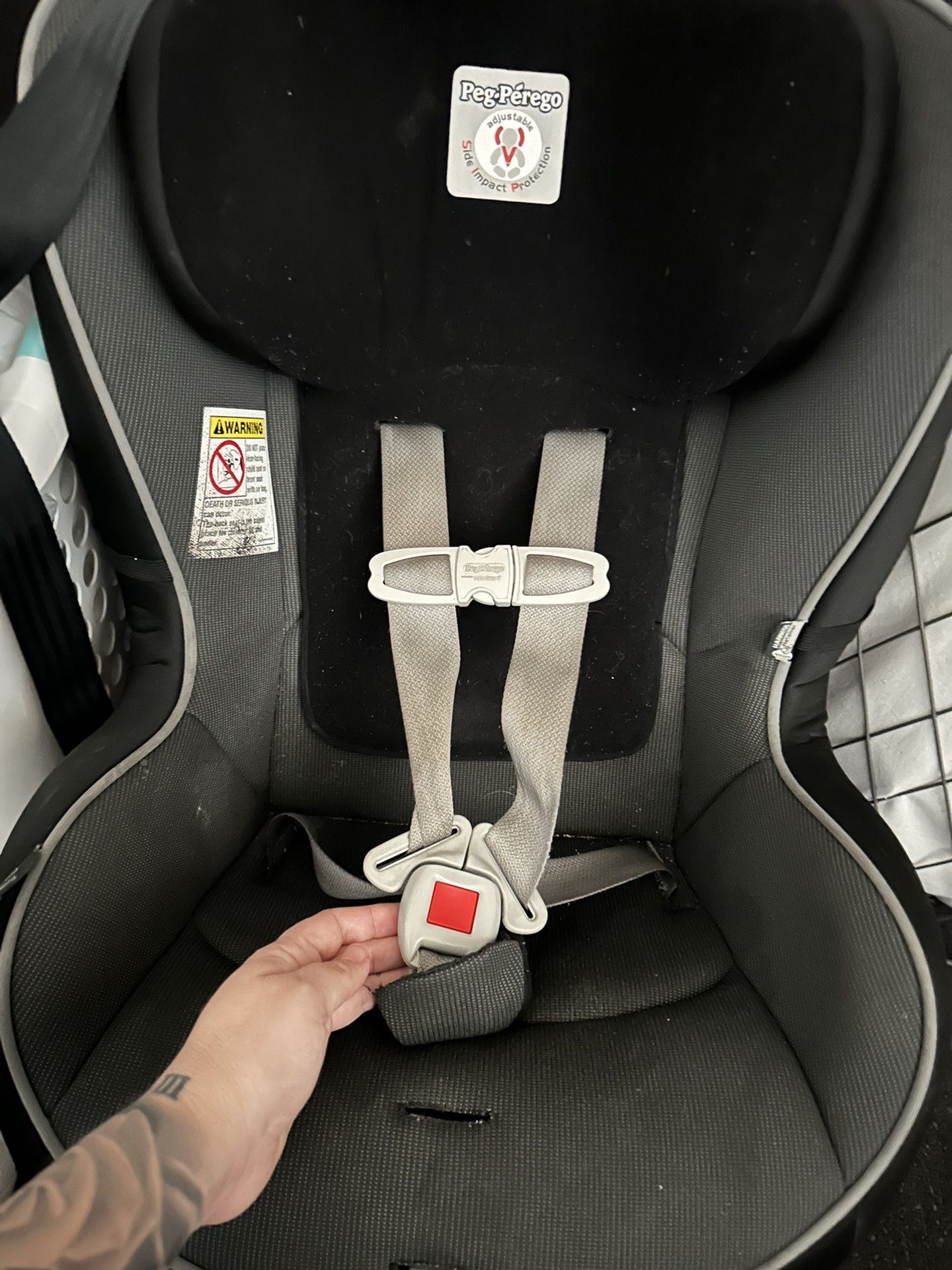 Child’s Car seat 