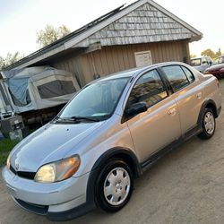 2000 Toyota Echo