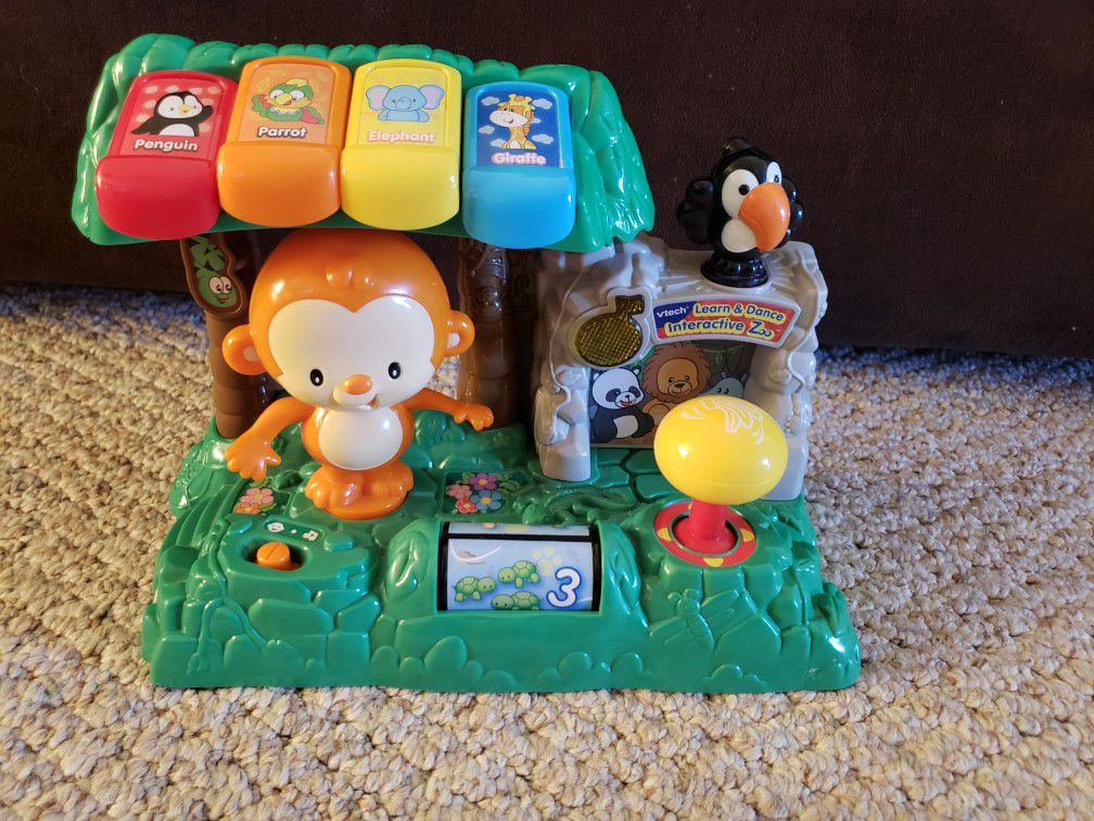 Vtech learn and dance interactive zoo