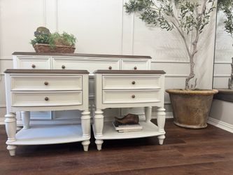 Gorgeous Oversized Dresser and 2 Oversized Nightstands/ Bedroom Set