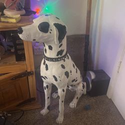 Dalmatian Statue 