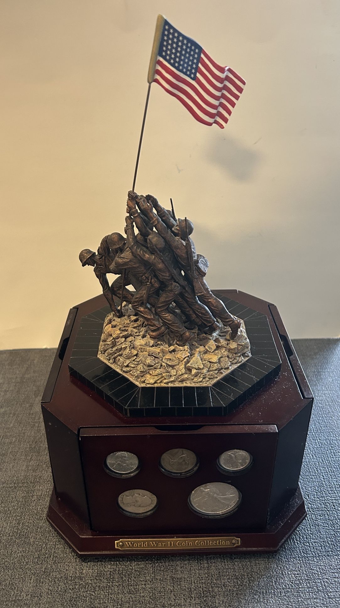 Danbury Mint World War II 1942 to 1945 Coin Collection Raising The Flag On Iwo Jima