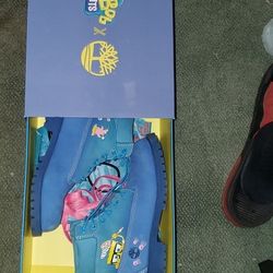 SpongeBob boots