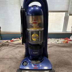 Bissell Lift-Off Multi Cyclonic pet Vacuum