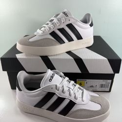 NEW Adidas Barreda Women's Sneakers Shoes - Size 6/7.5/9