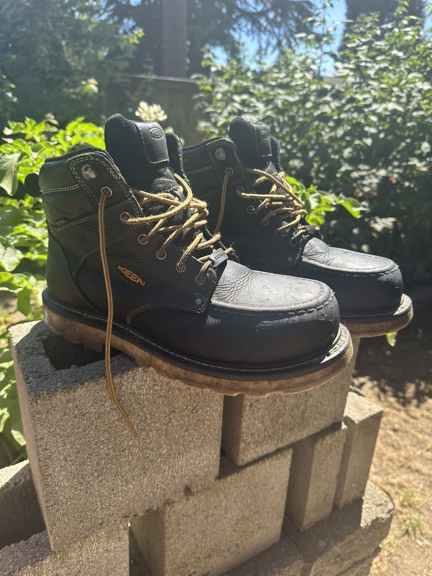 Keen 6β Carbon Toe Work boot